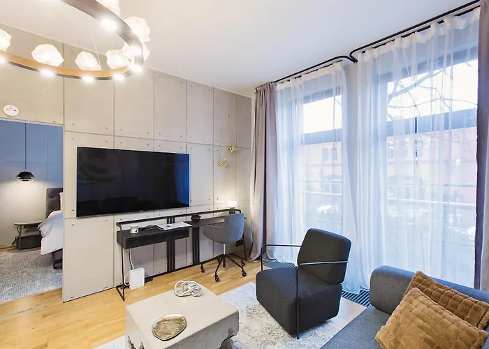 Husarski - Park Апартаменты Познань