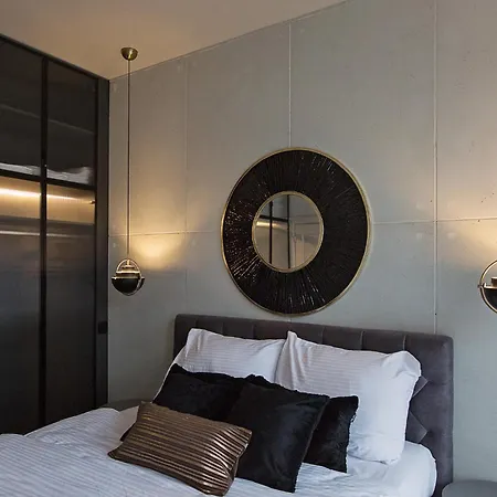 Husarski - Park Апартаменты