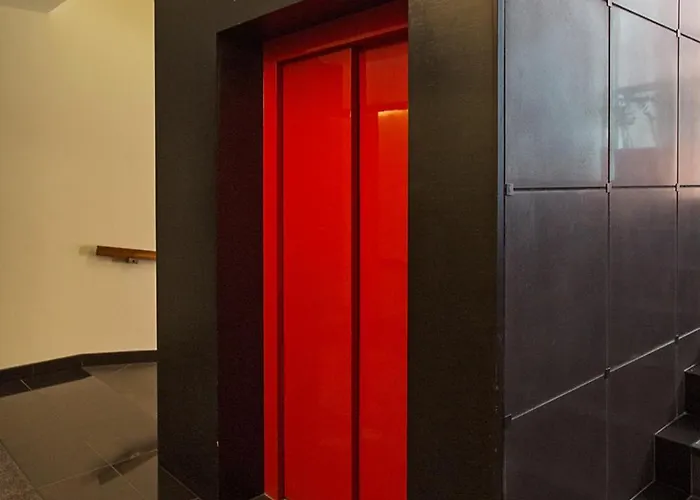 Husarski - Park Πόζναν