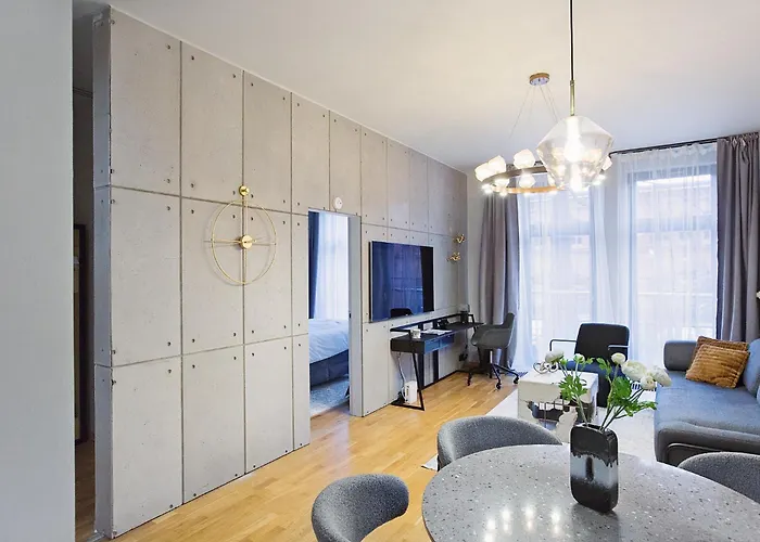 Husarski - Park Πόζναν